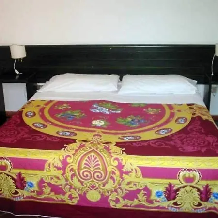 Vibrant In Sant Irene Torre Vecchia With Pool Appartamento San Costantino