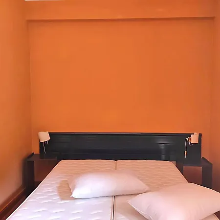 Vibrant In Sant Irene Torre Vecchia With Pool *